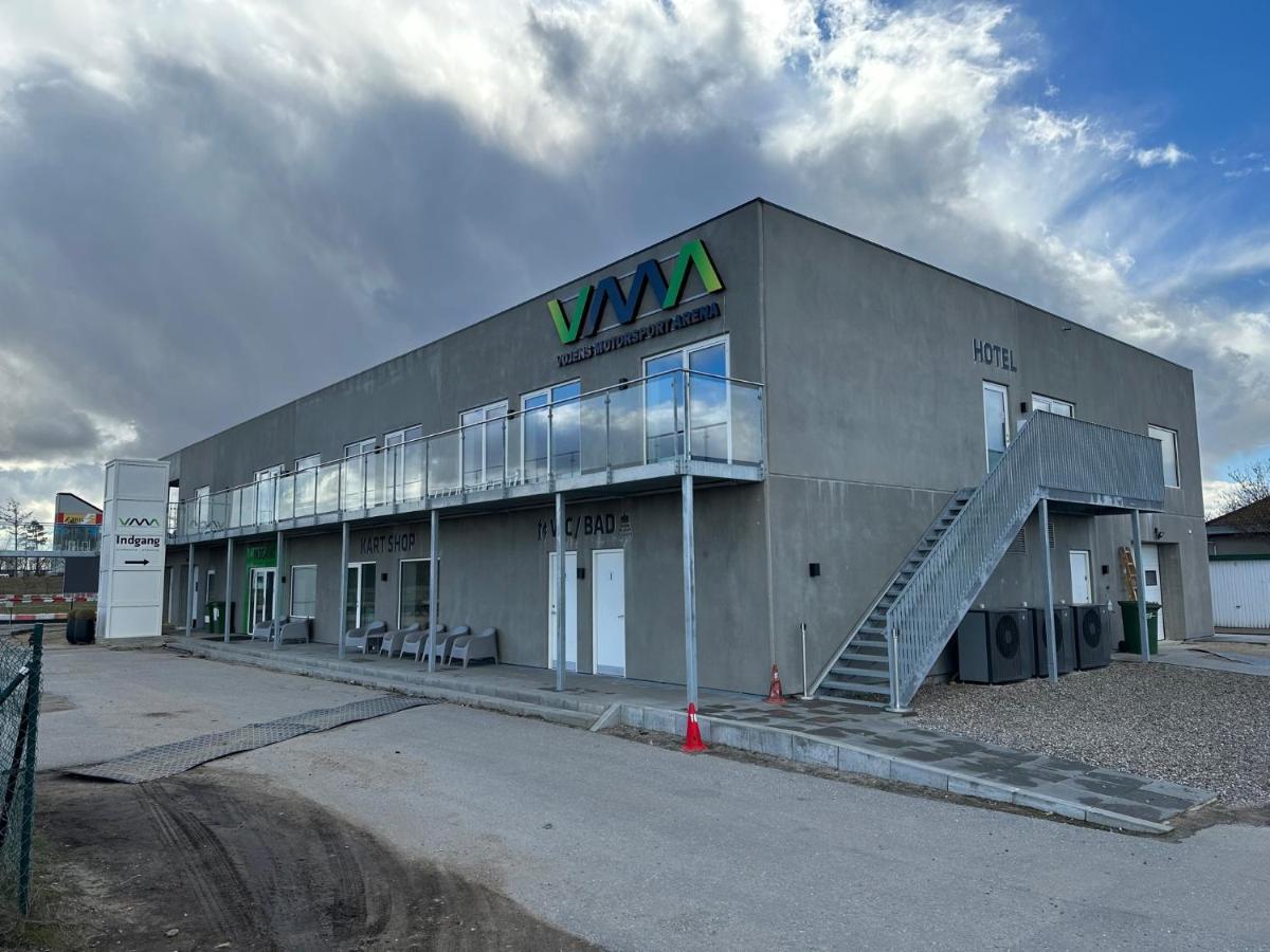 Vojens Motorsport Arena Hotel Bagian luar foto
